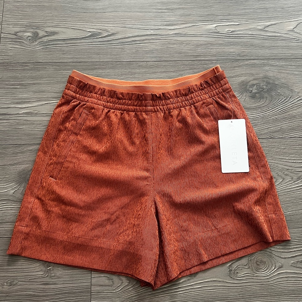 Athleta echo short